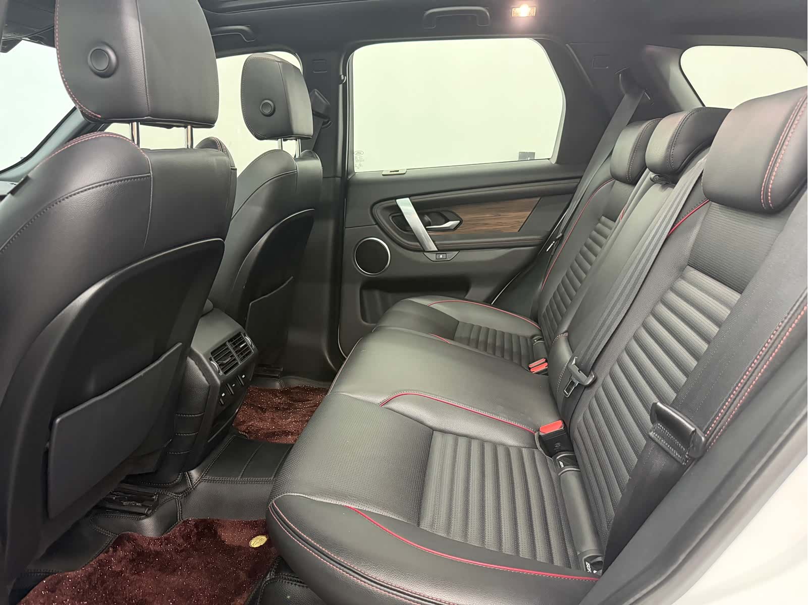 Land Rover Discovery, 2020 6