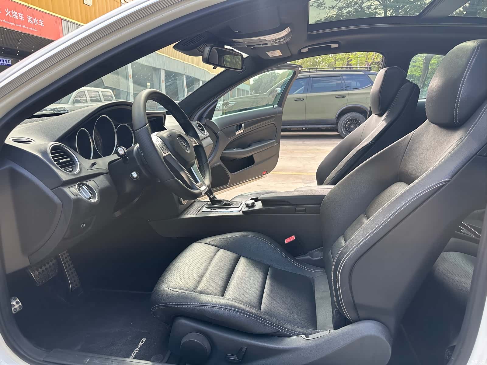 Mercedes-Benz C-Class, 2015 9