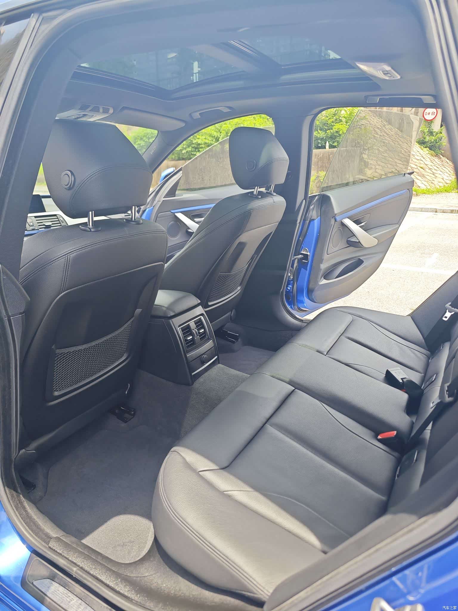 BMW 3 Series, 2015 14