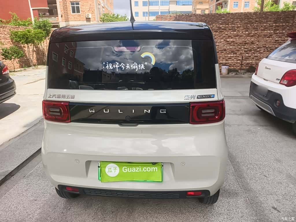 Wuling MINIEV, 2022 6