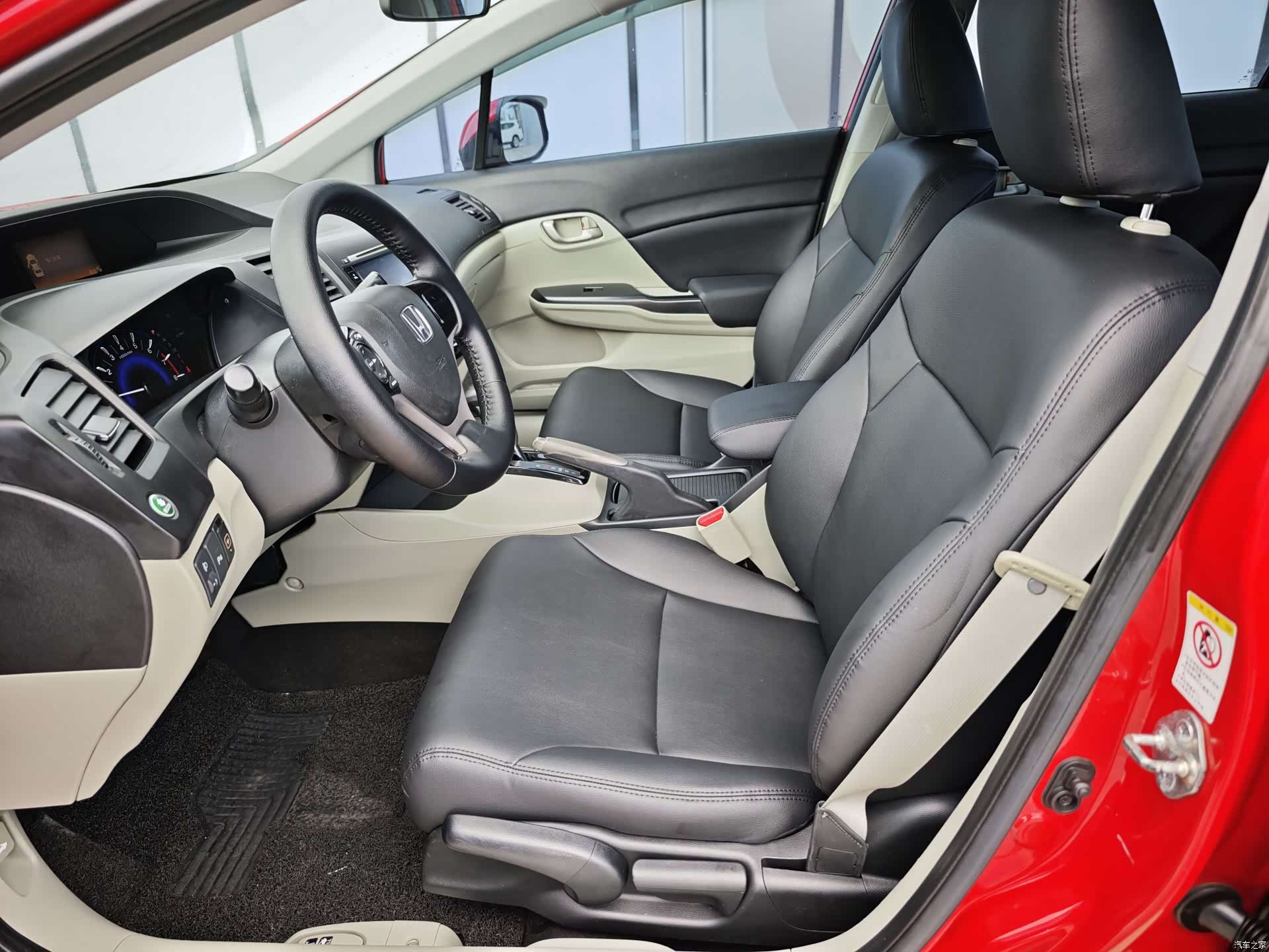 Honda Civic, 2015 все фото