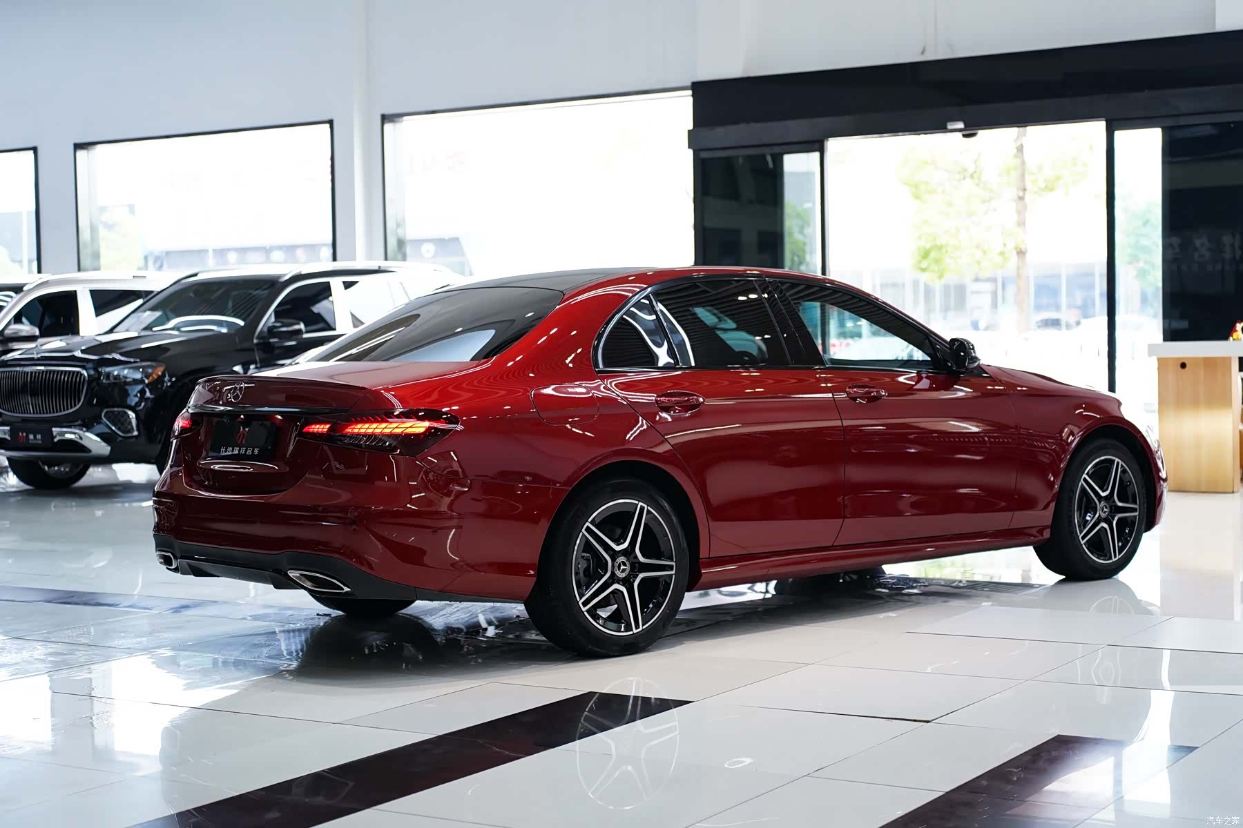Mercedes-Benz E-Class, 2020 14