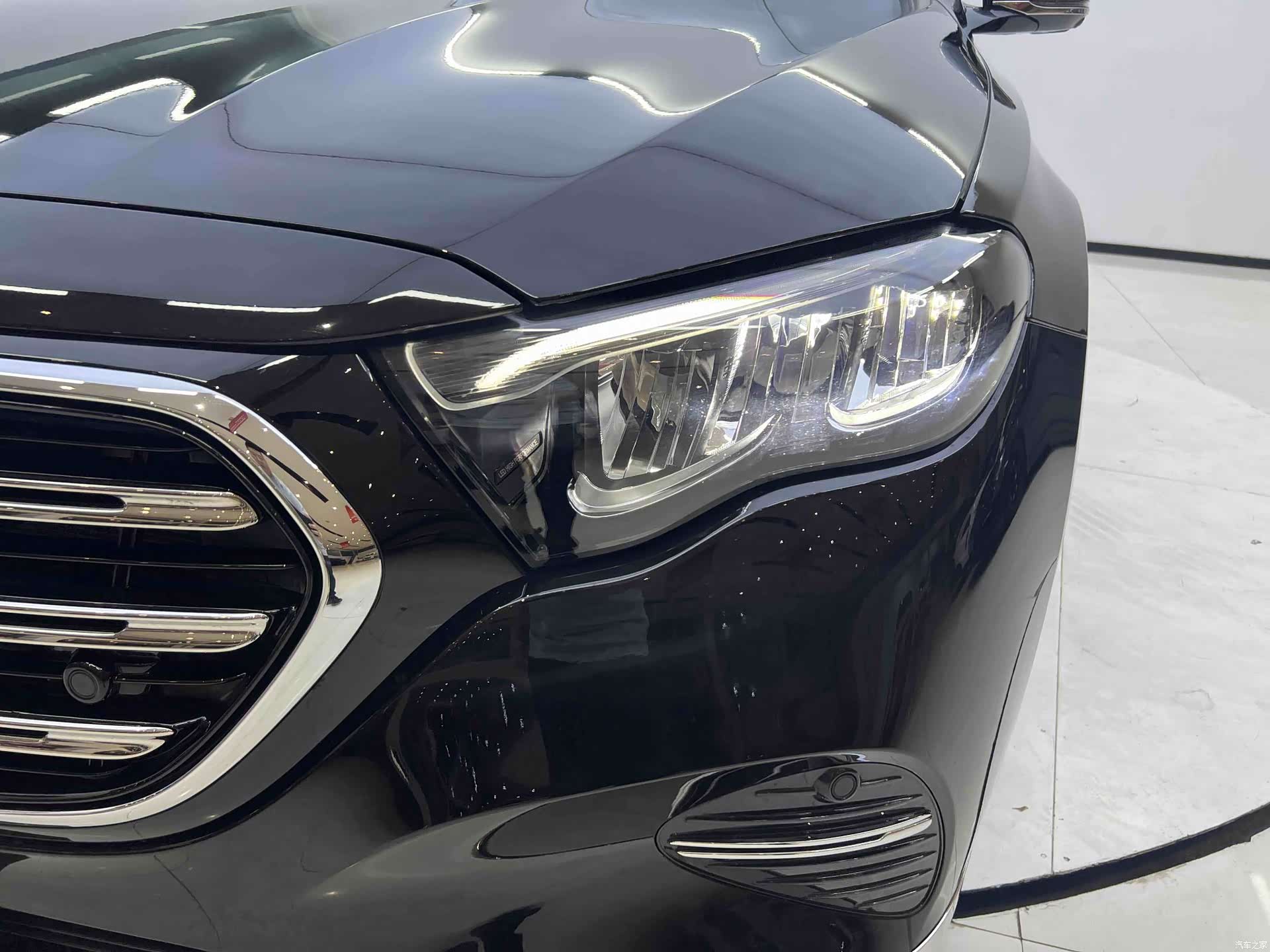 Mercedes-Benz E-Class, 2026 7