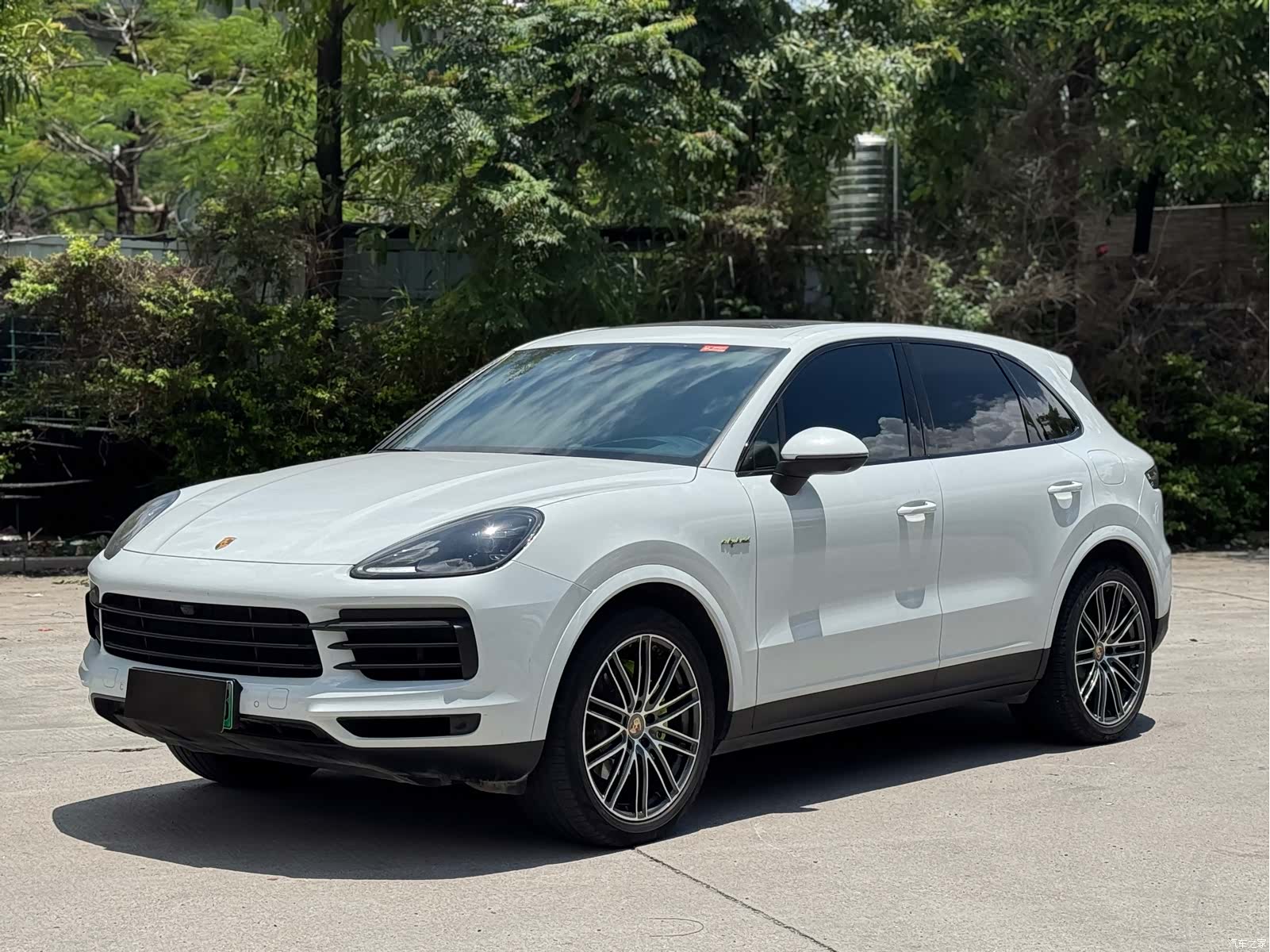 Porsche Cayenne, 2023 1