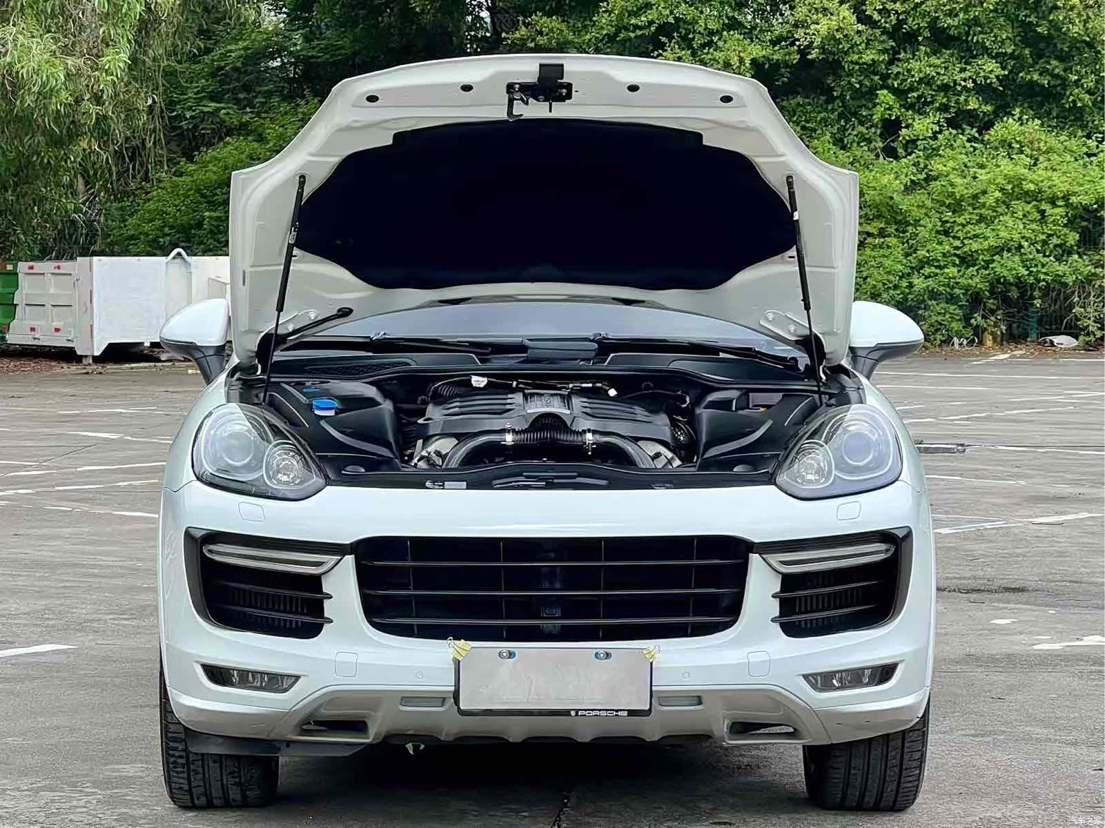 Porsche Cayenne, 2016 8