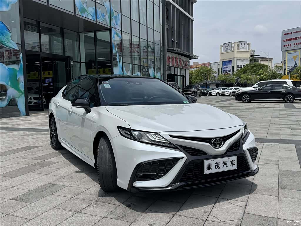 Toyota Camry, 2023 6