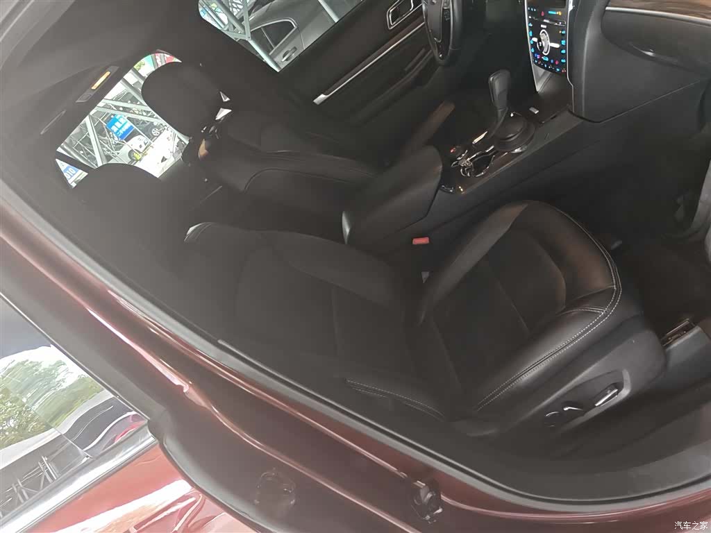 Ford Explorer, 2015 20