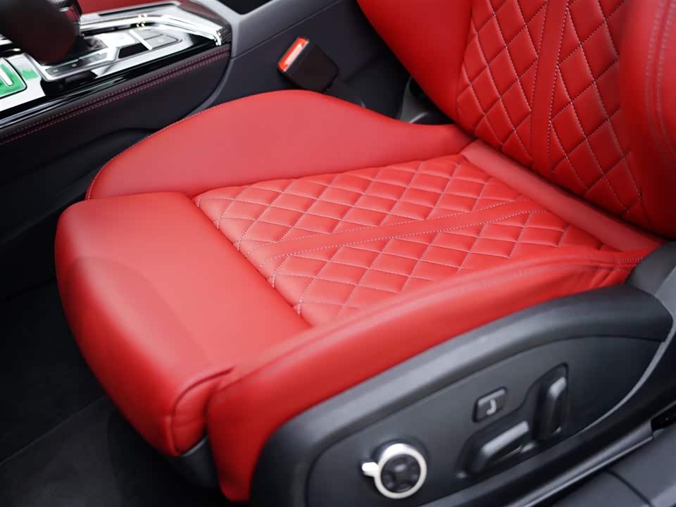 Audi S4 Audi S4