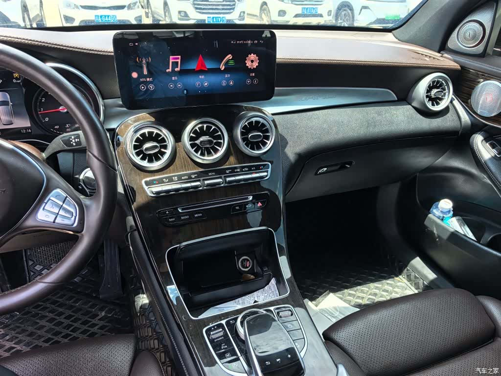 Mercedes-Benz GLC, 2018 13