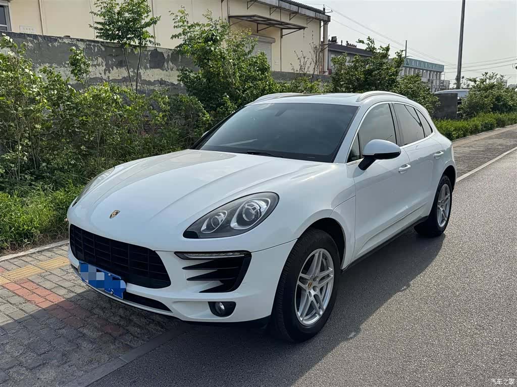 Porsche Macan, 2016 1