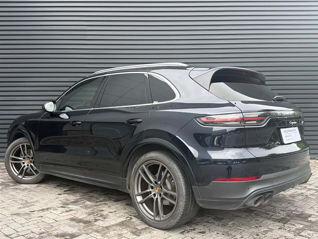 Porsche Cayenne, 2022 4