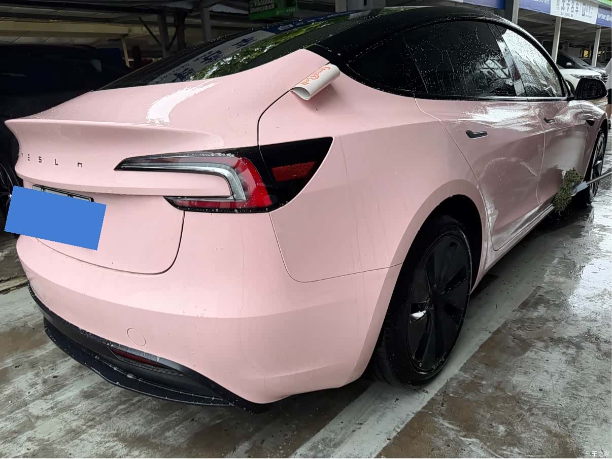 Tesla Model 3, 2024 9