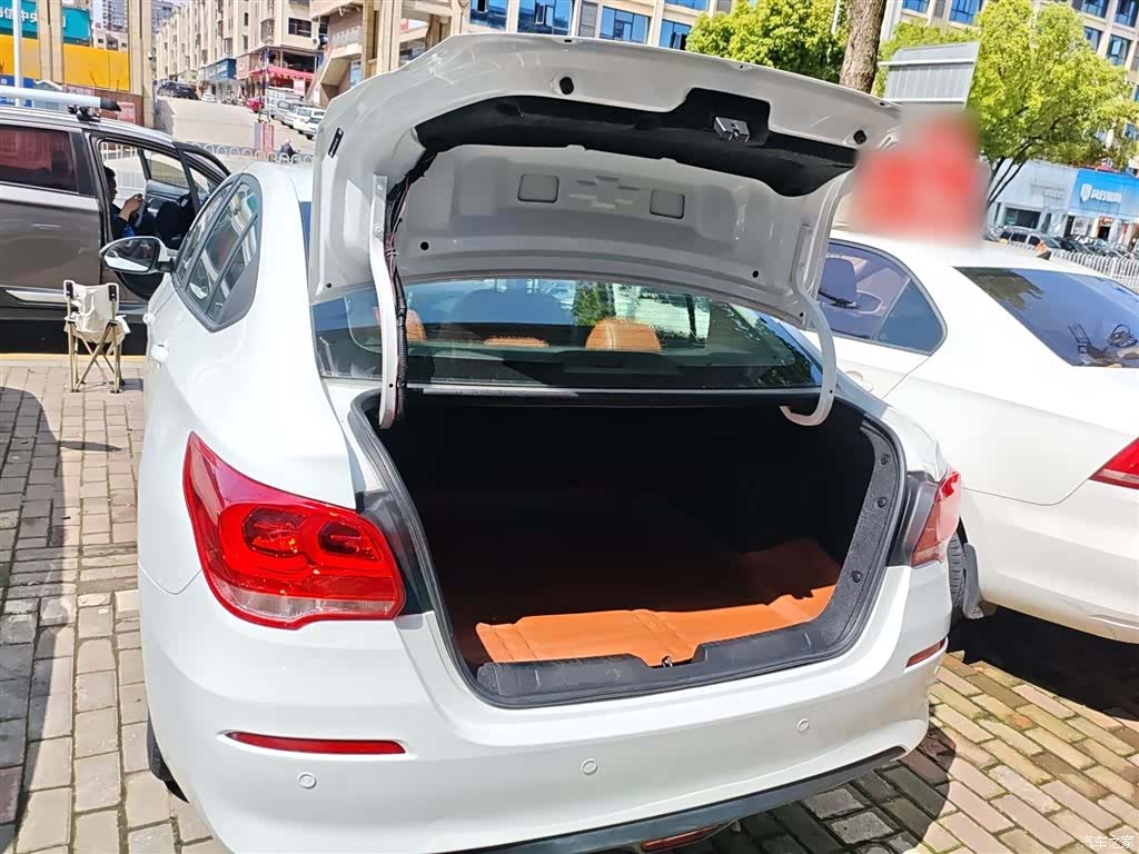 Chevrolet 320, 2019 19
