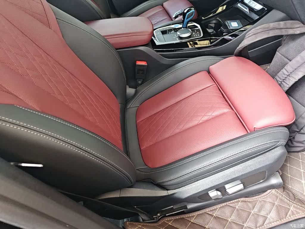BMW iX3, 2022 25