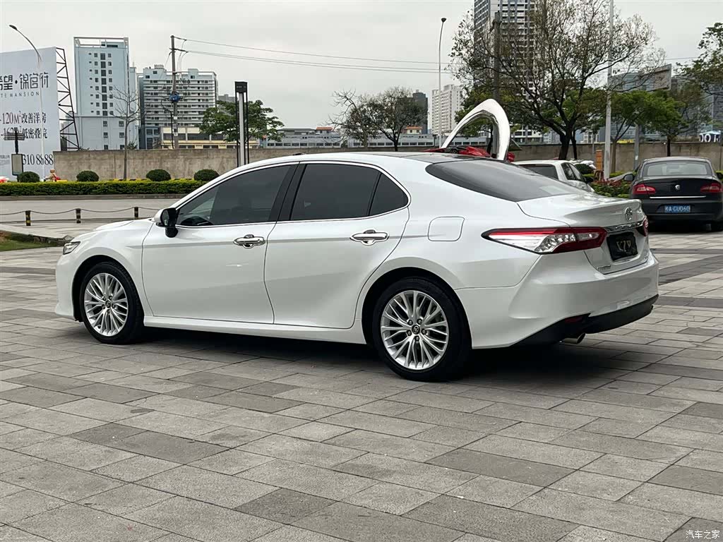 Toyota Camry, 2020 6