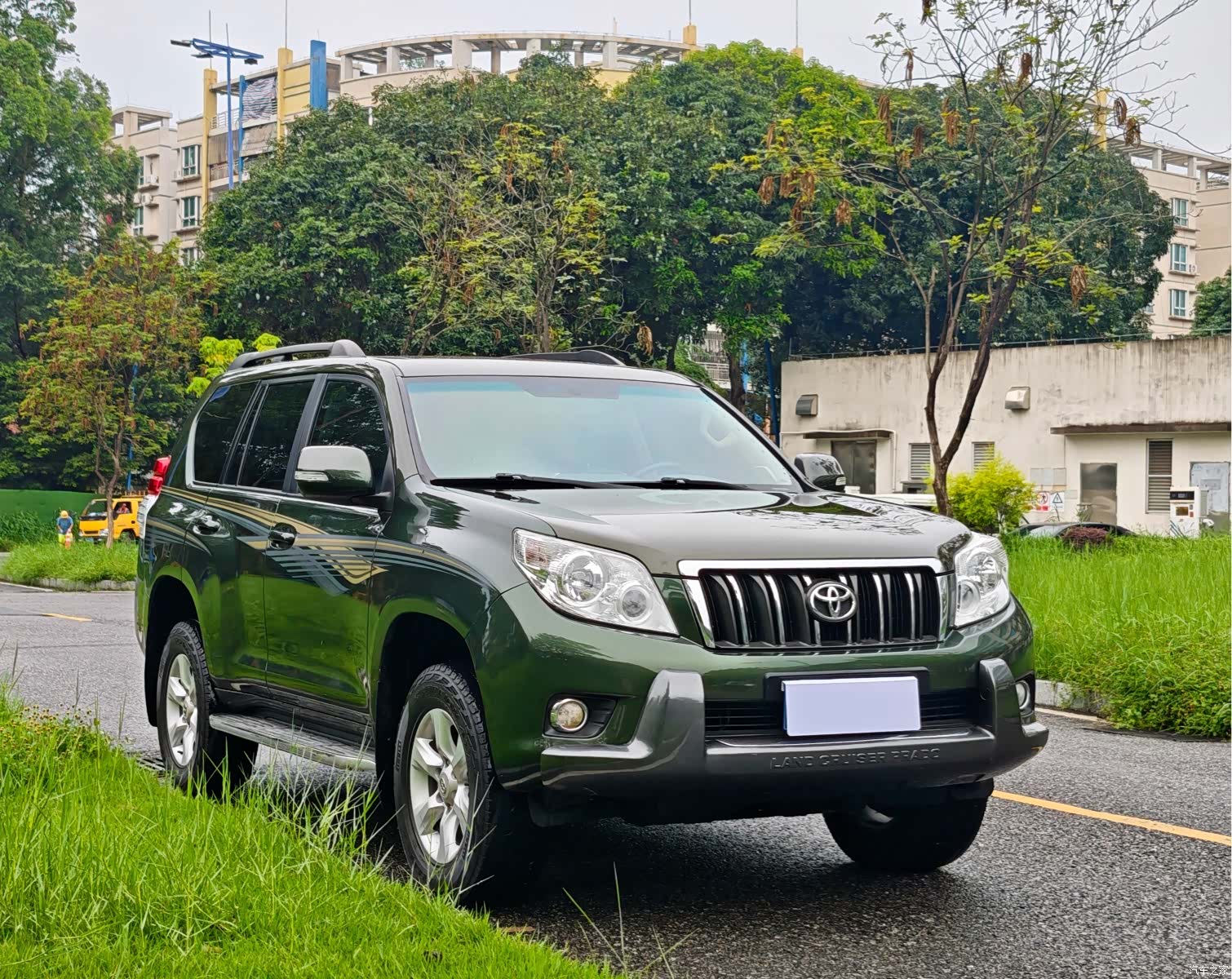 Toyota Prado, 2012 3