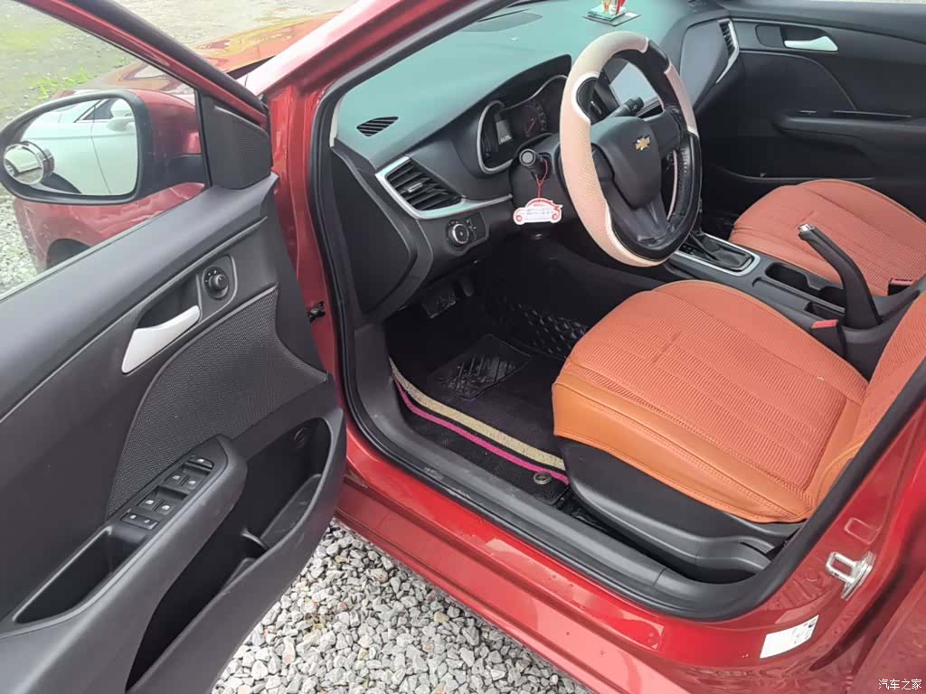 Chevrolet 320, 2019 16