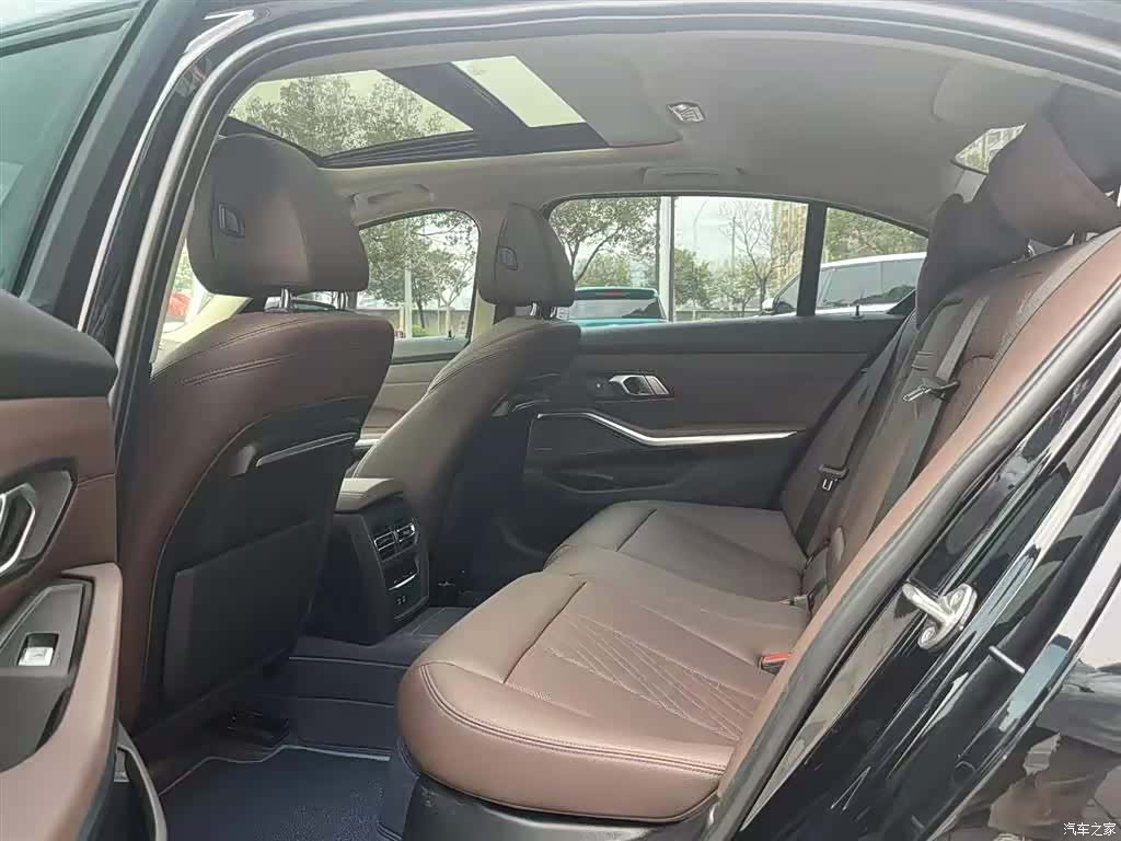 BMW 3 Series, 2022 14