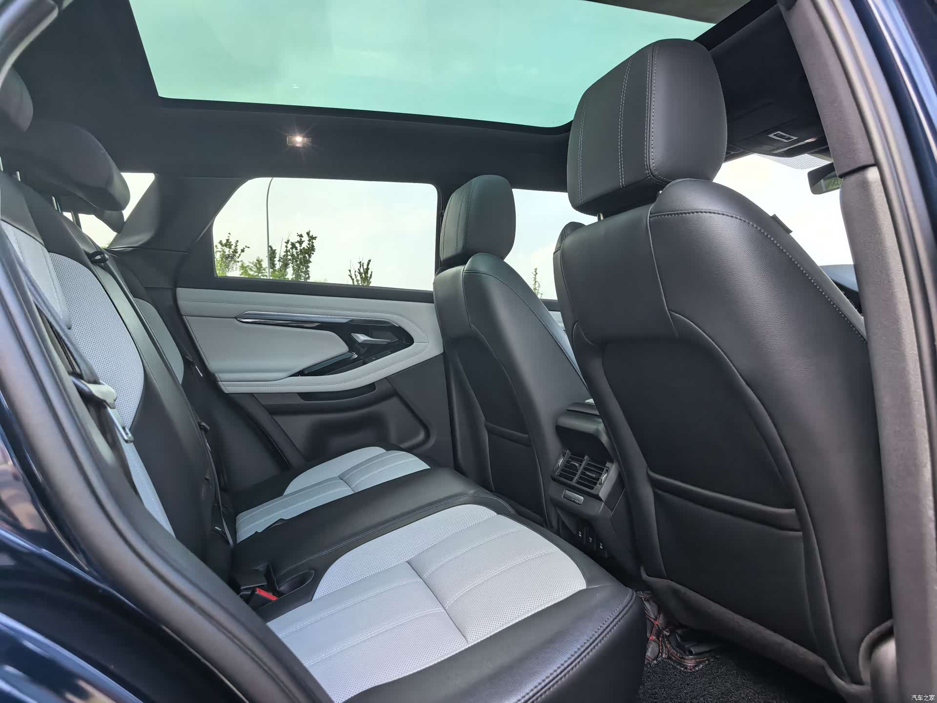 Land Rover Range Rover, 2020 14