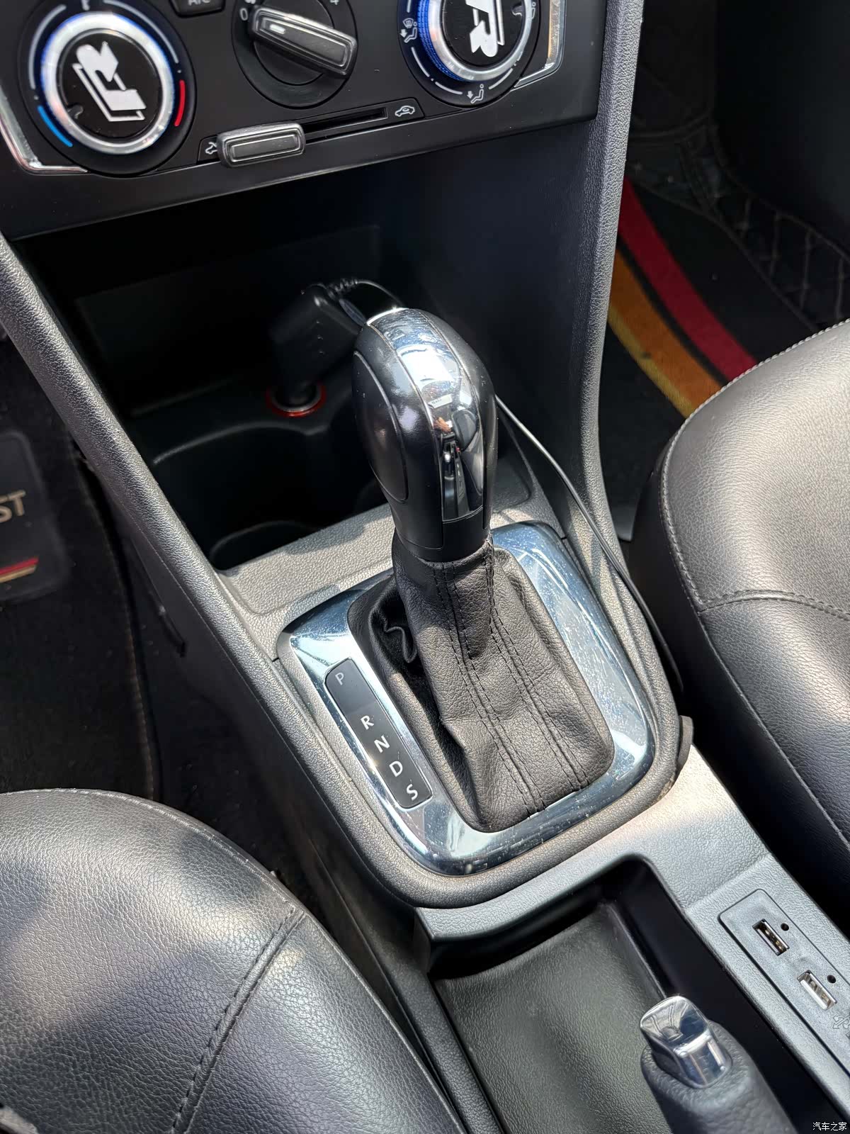 Volkswagen Santana, 2015 8