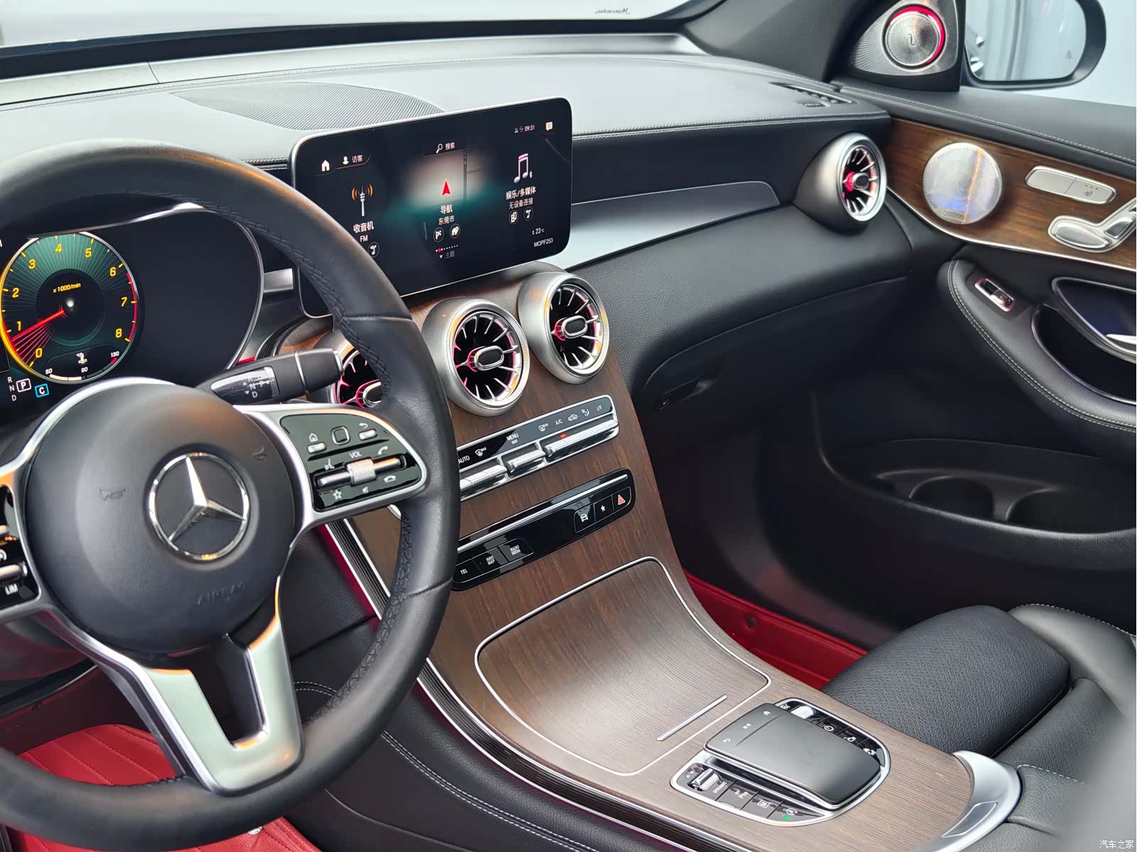 Mercedes-Benz GLC, 2021 11