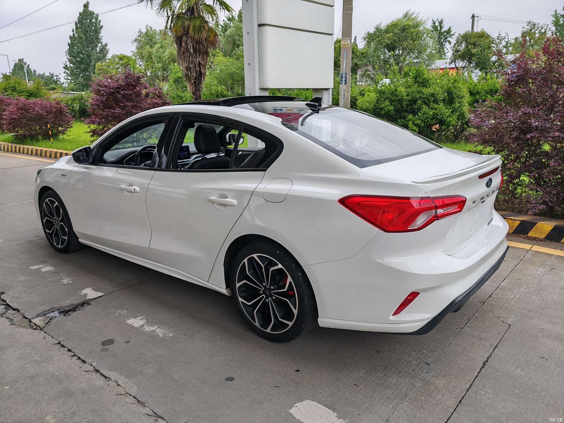 Ford Focus, 2021 6
