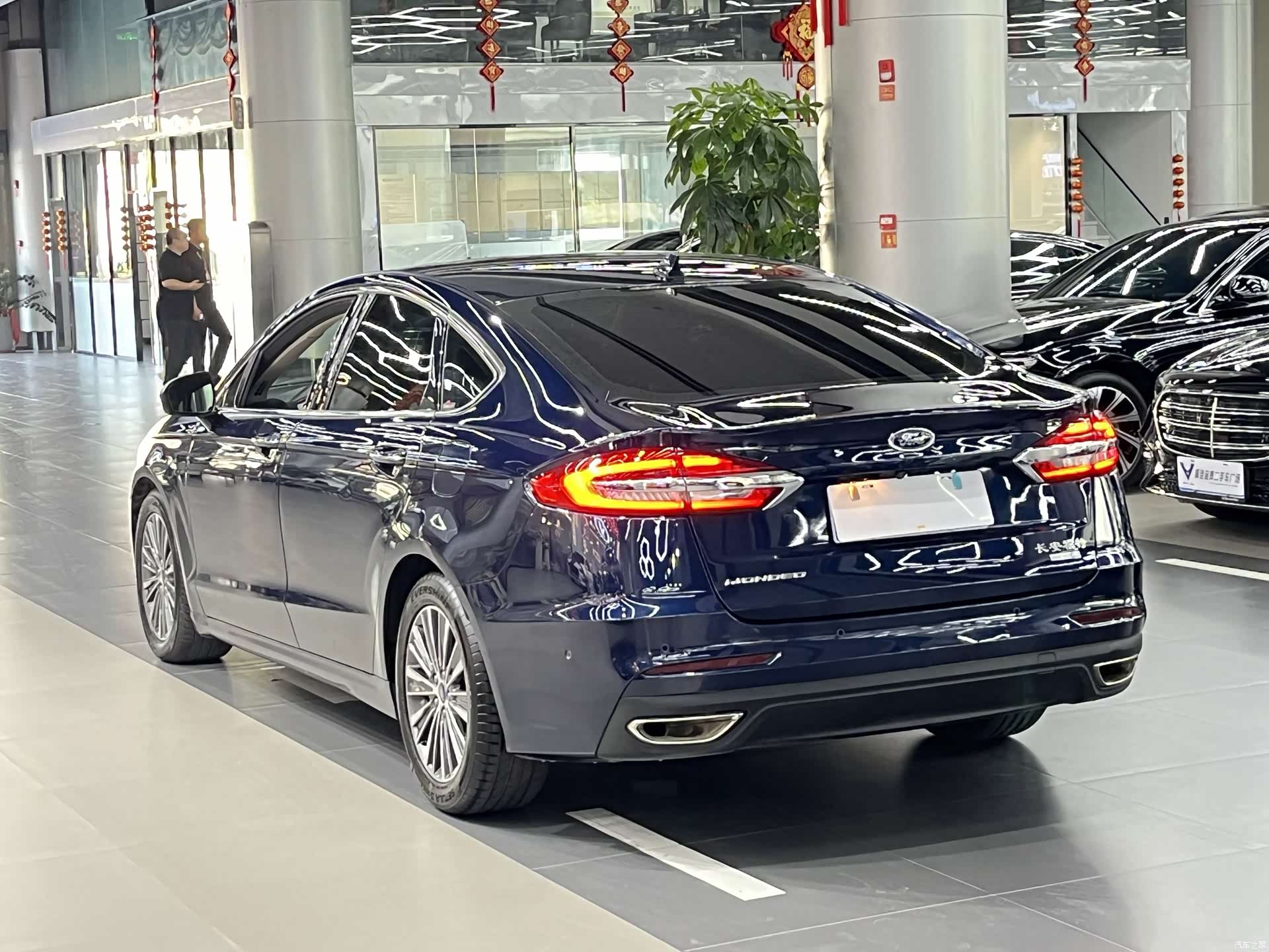 Ford Mondeo, 2020 8