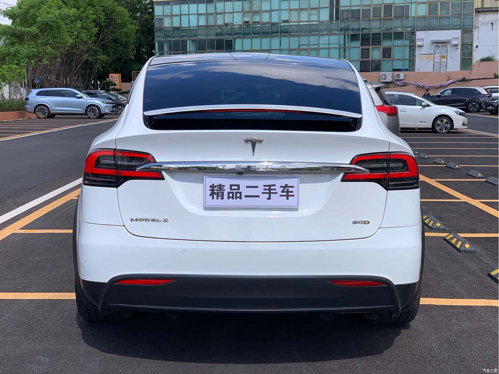 Tesla Model X, 2016 все фото