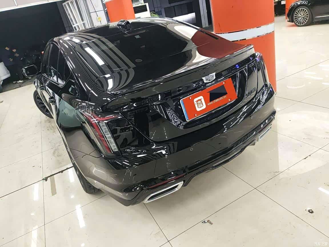 Cadillac CT5, 2026 все фото