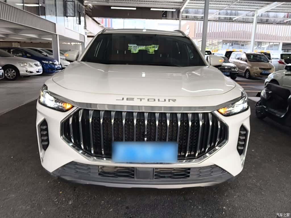 Jetour X70, 2023 3