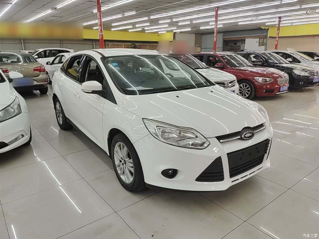 Ford Focus, 2014 4