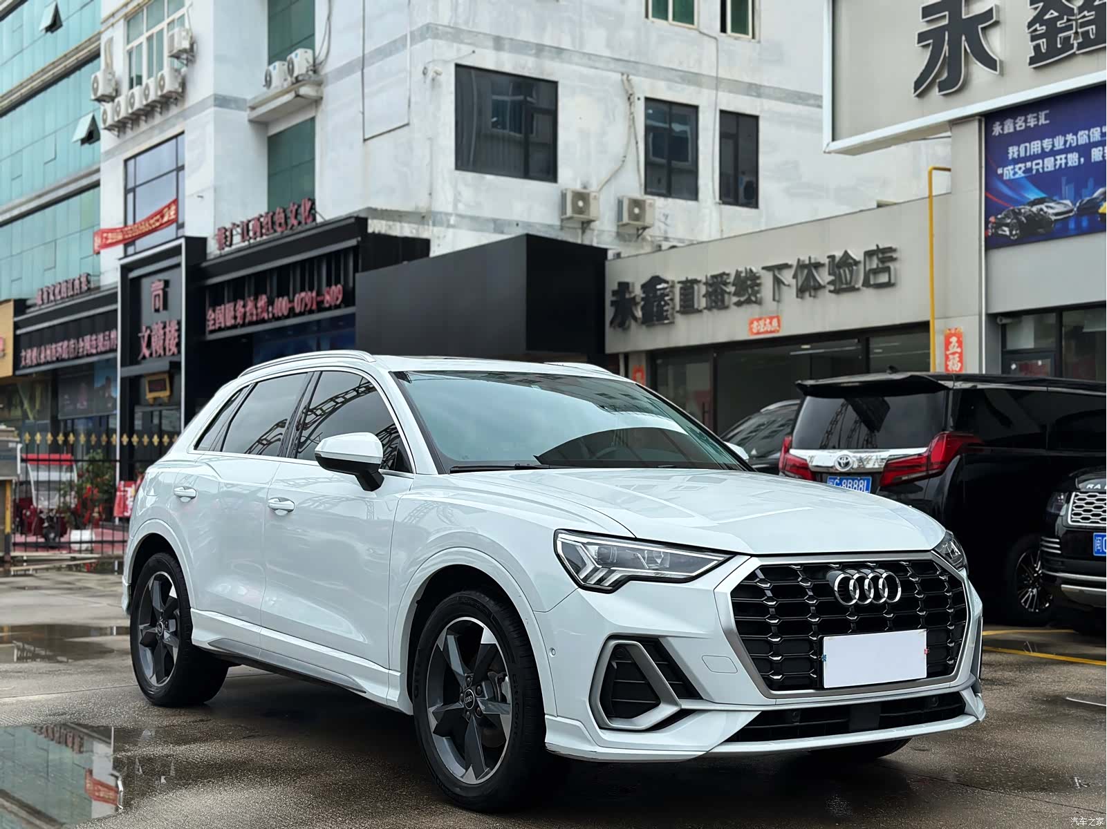 Audi Q3, 2022 3