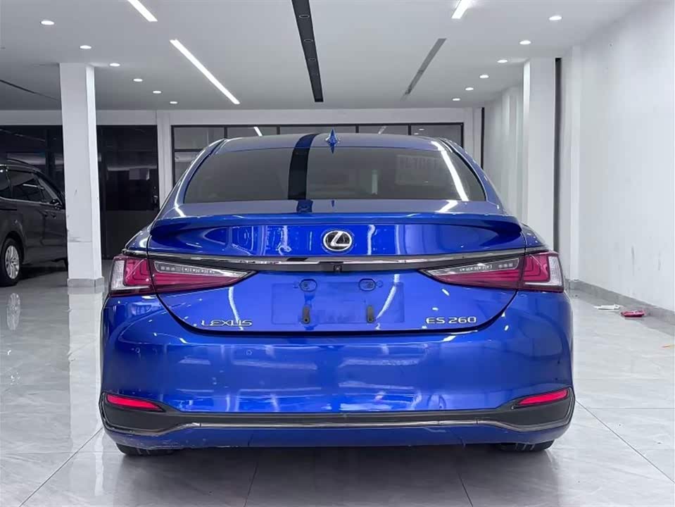 Lexus ES Lexus ES