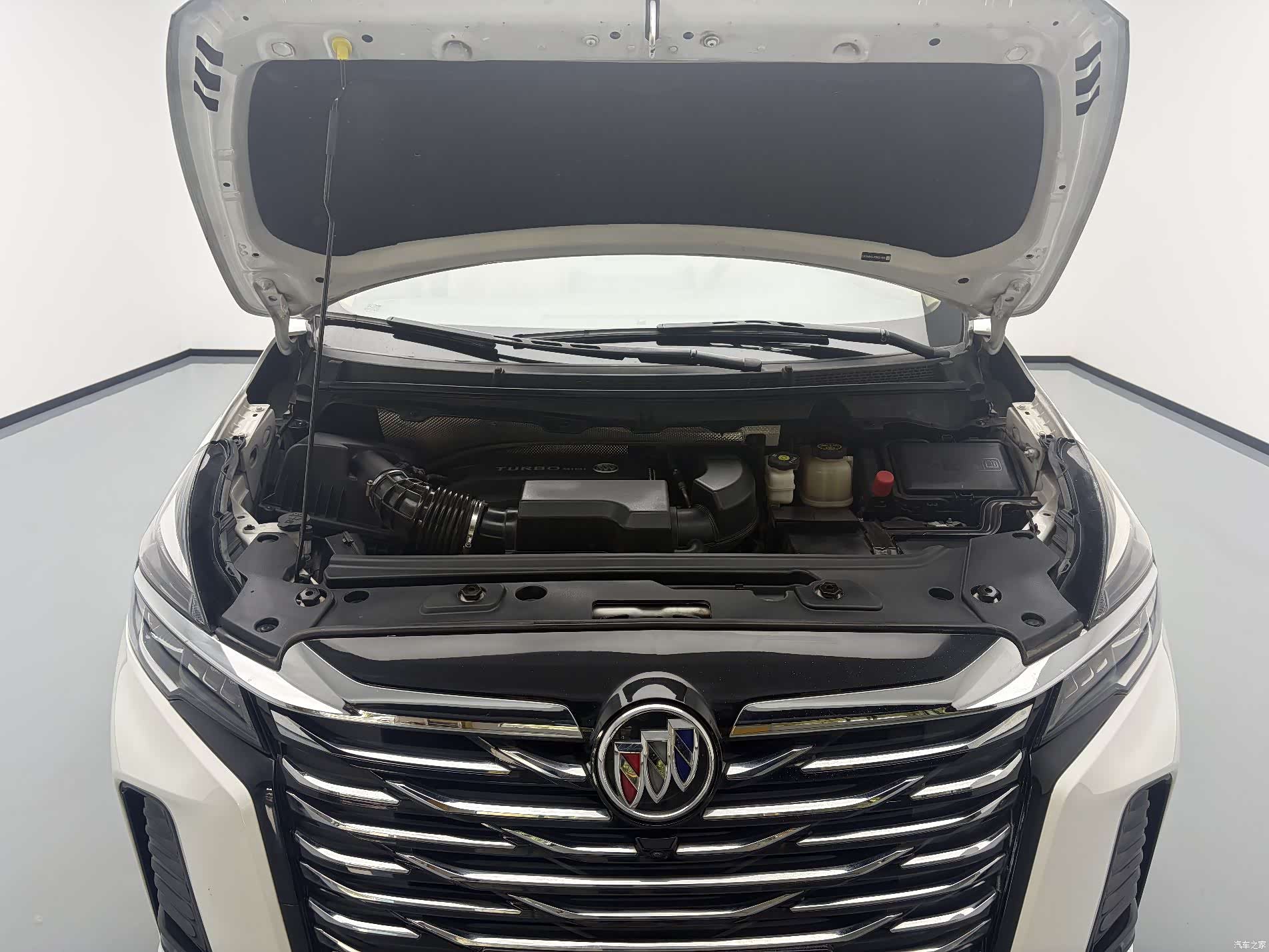 Buick GL8, 2023 17