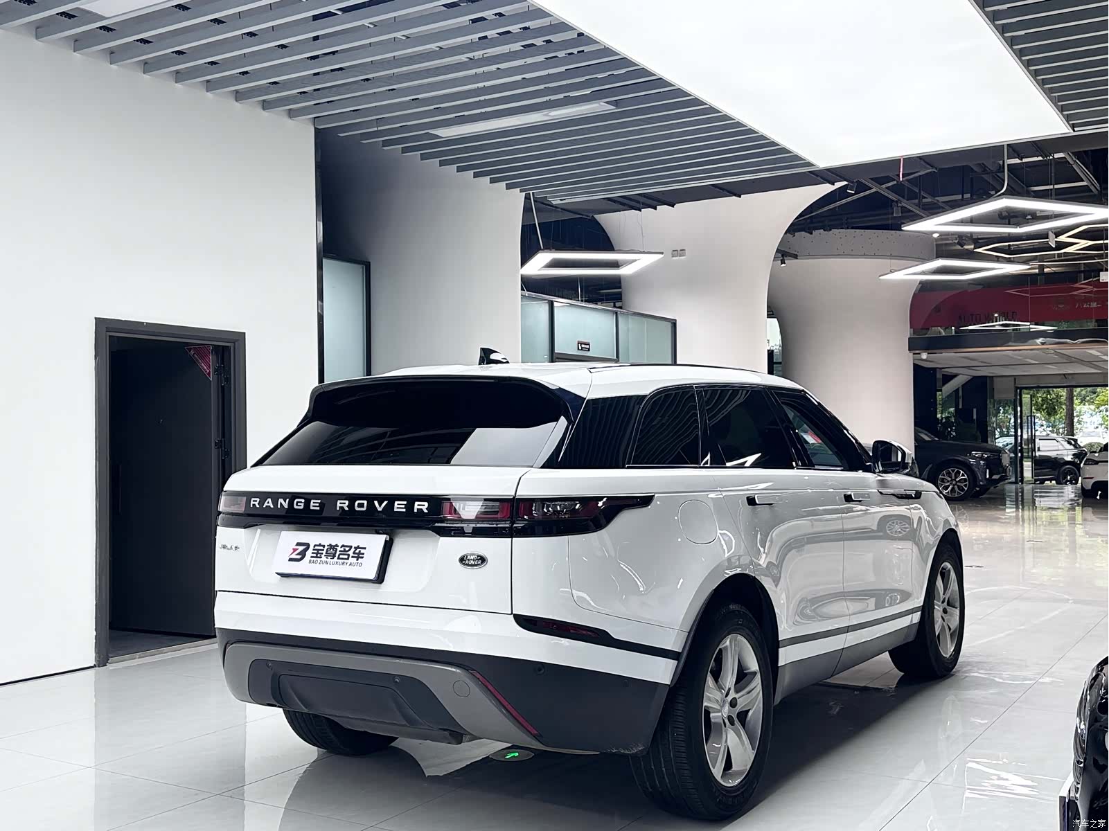 Land Rover Range Rover, 2023 19