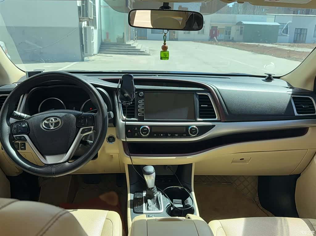 Toyota Highlander, 2017 11
