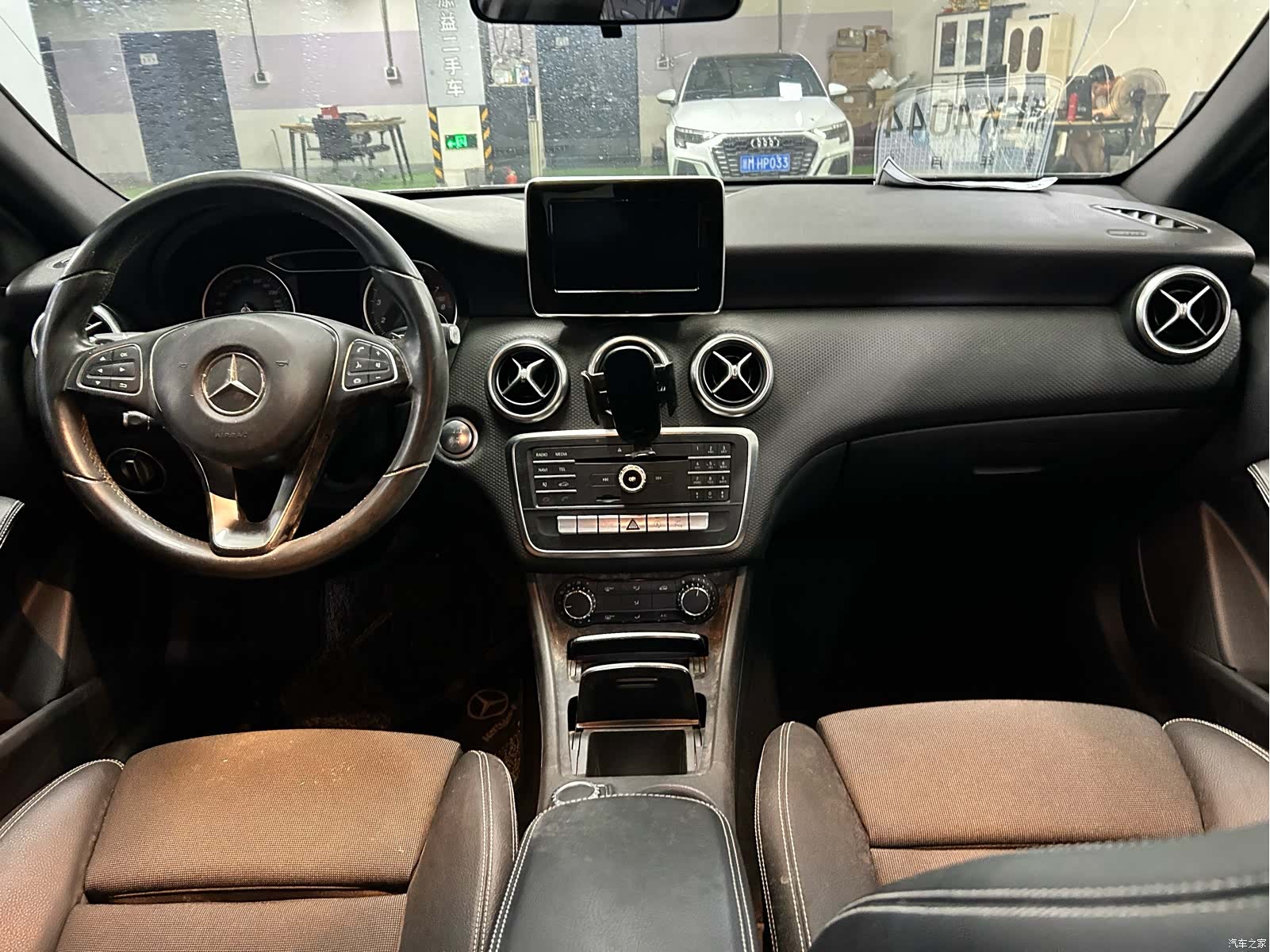 Mercedes-Benz A-Class, 2016 13