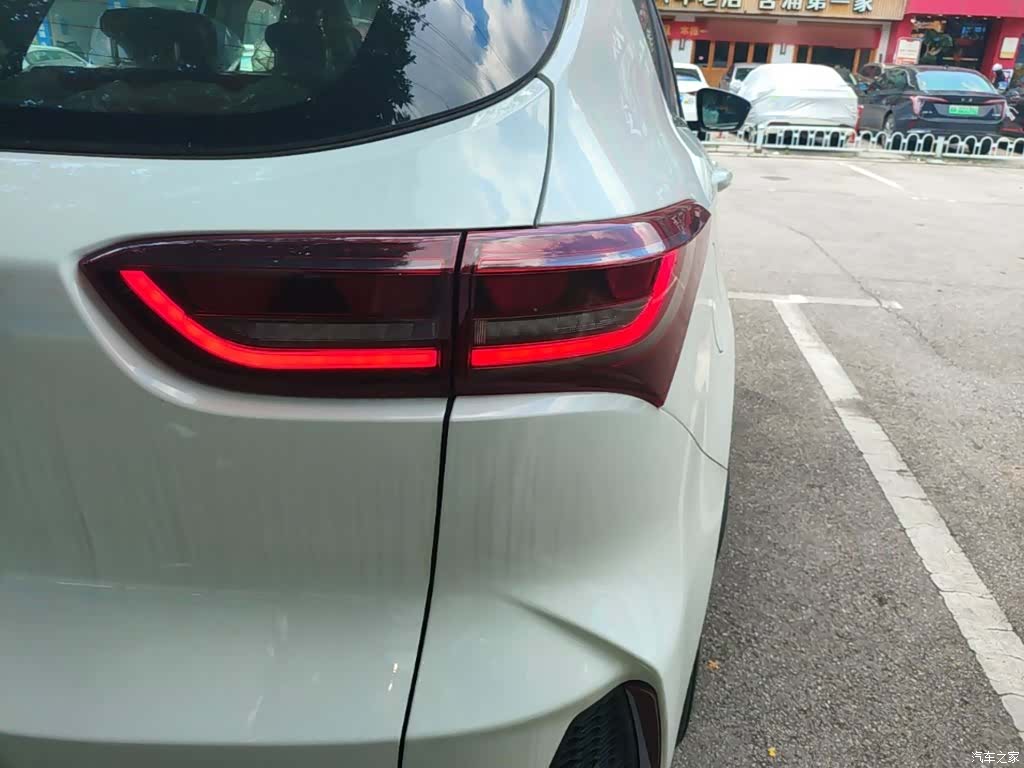 Jetour X70, 2026 8