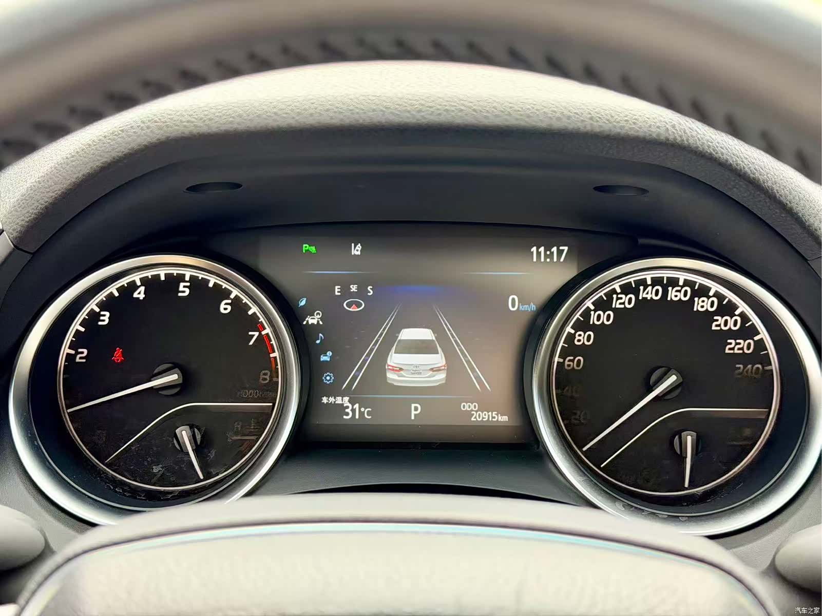 Toyota Camry, 2023 16