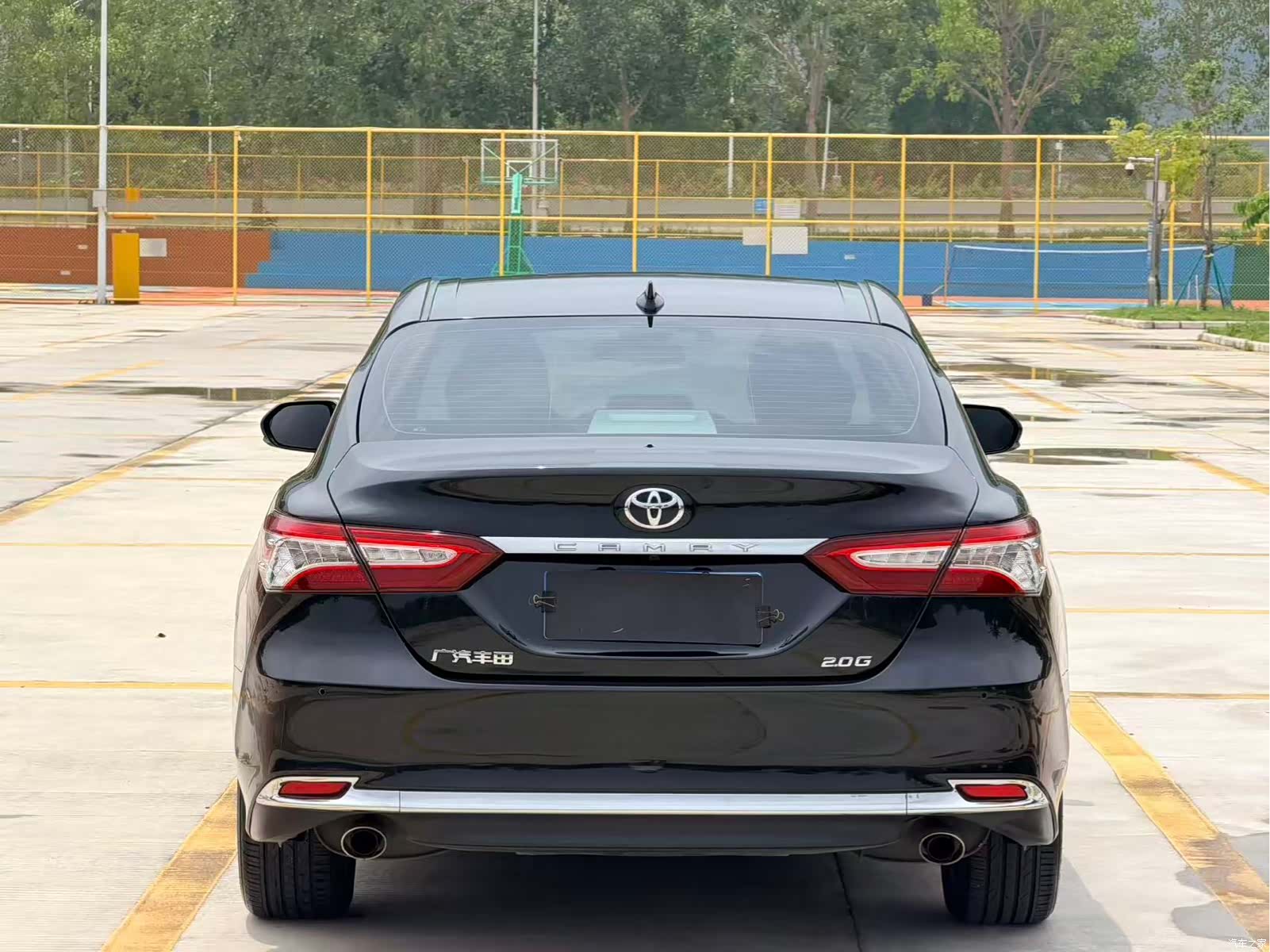 Toyota Camry, 2023 4