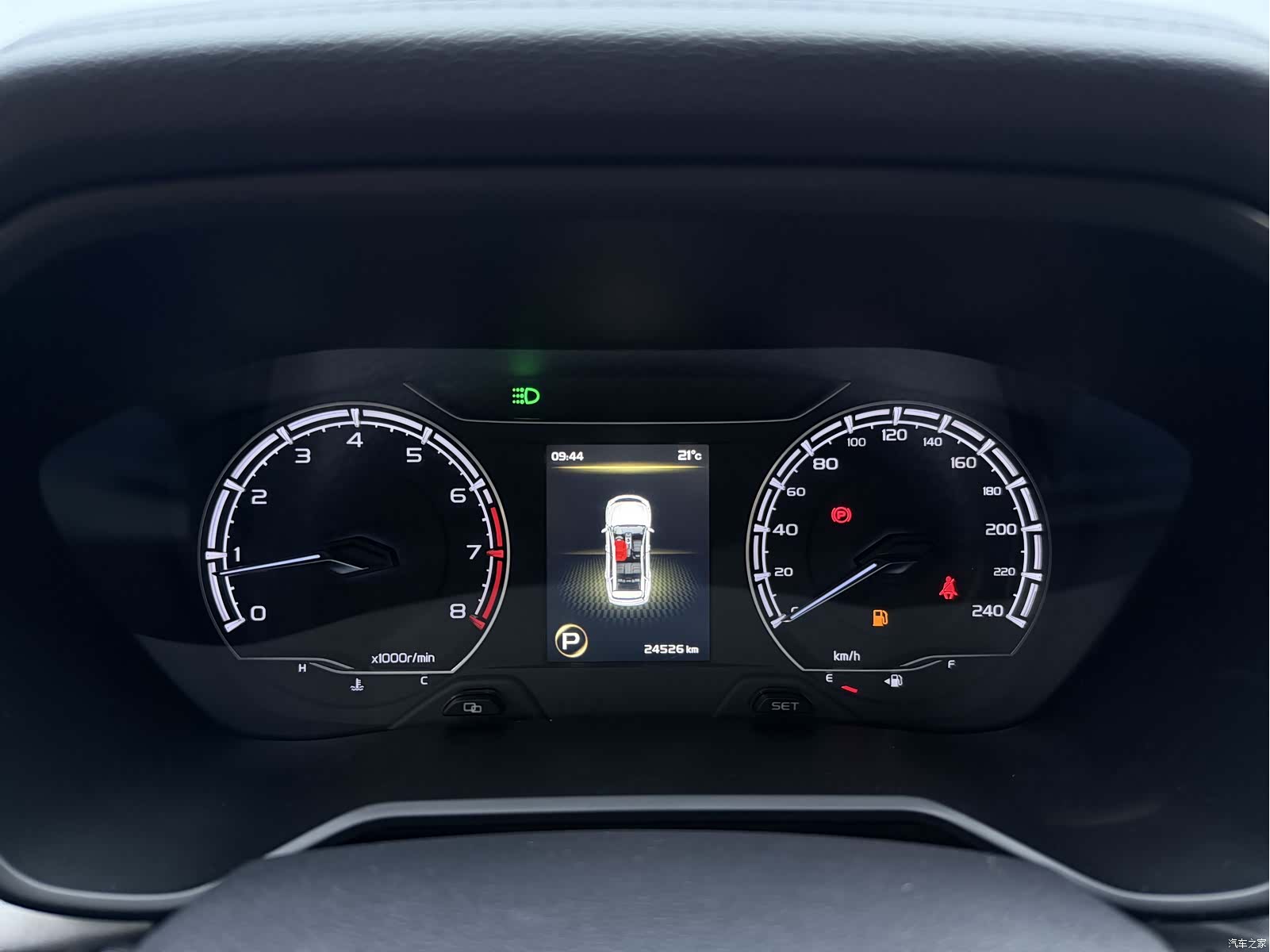 Geely X6, 2023 12