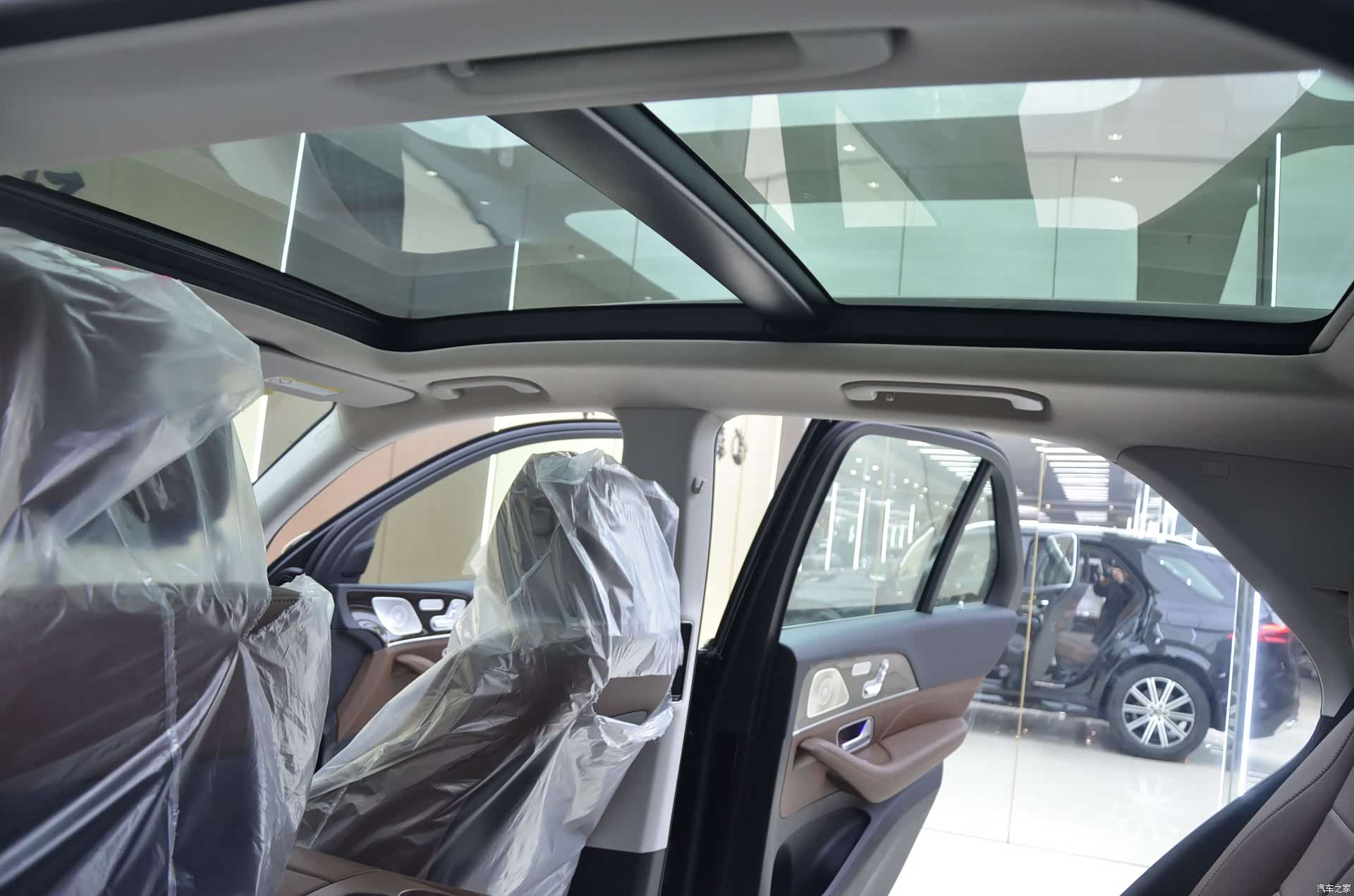 Mercedes-Benz GLE, 2026 13