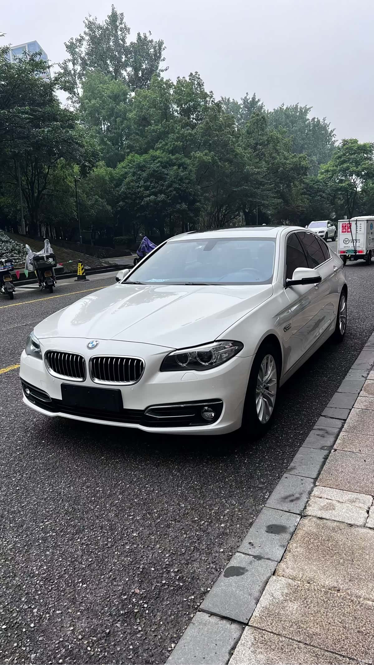 BMW 5 Series, 2013 1