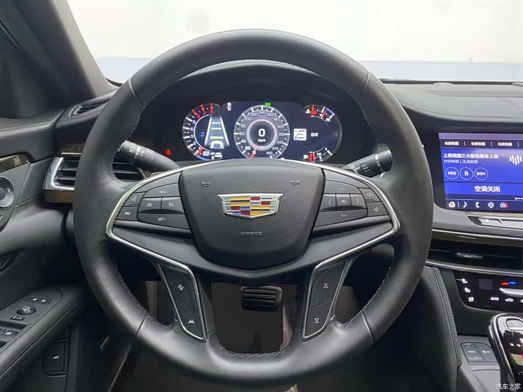 Cadillac CT6, 2023 14