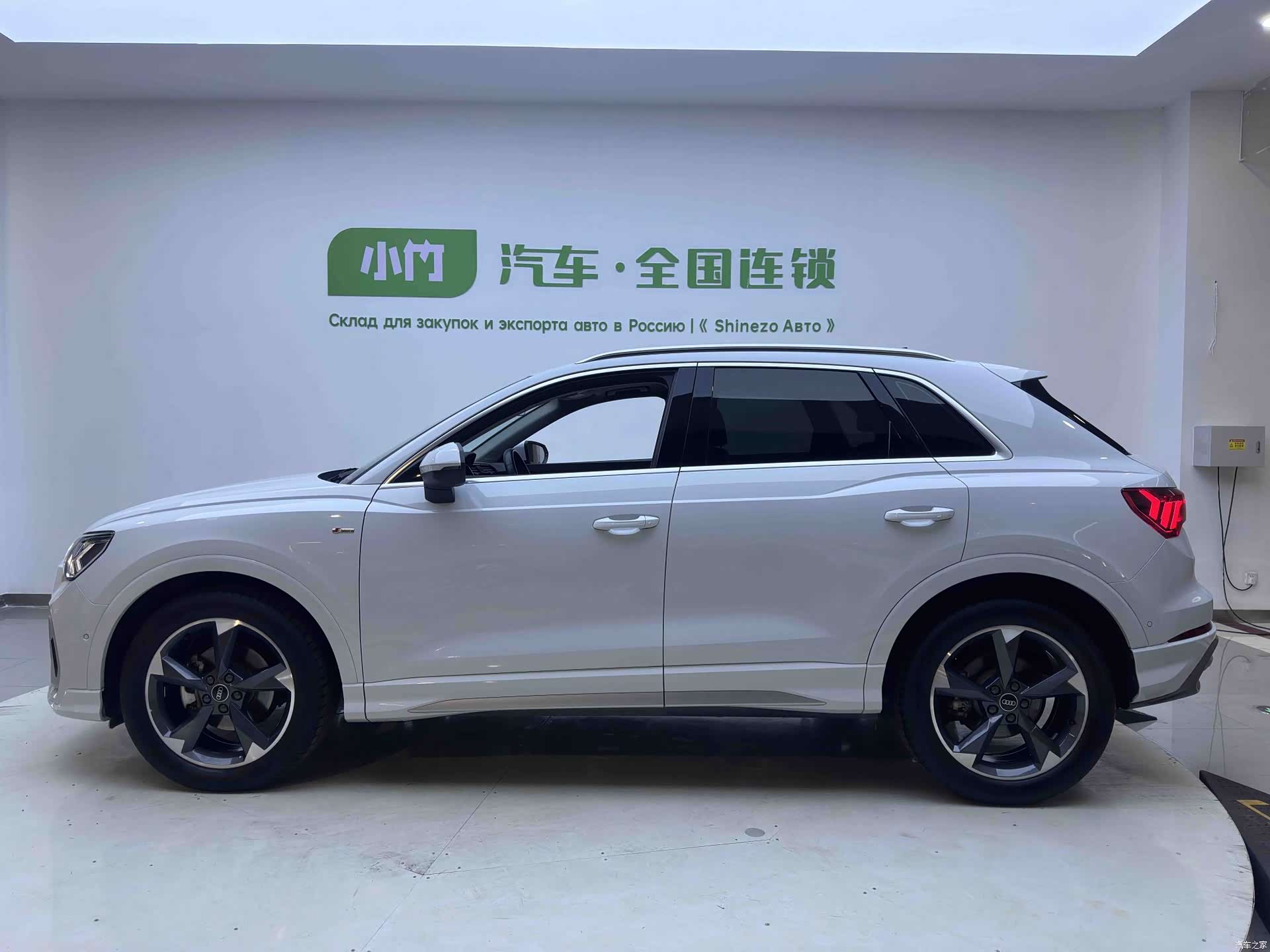 Audi Q3, 2022 7