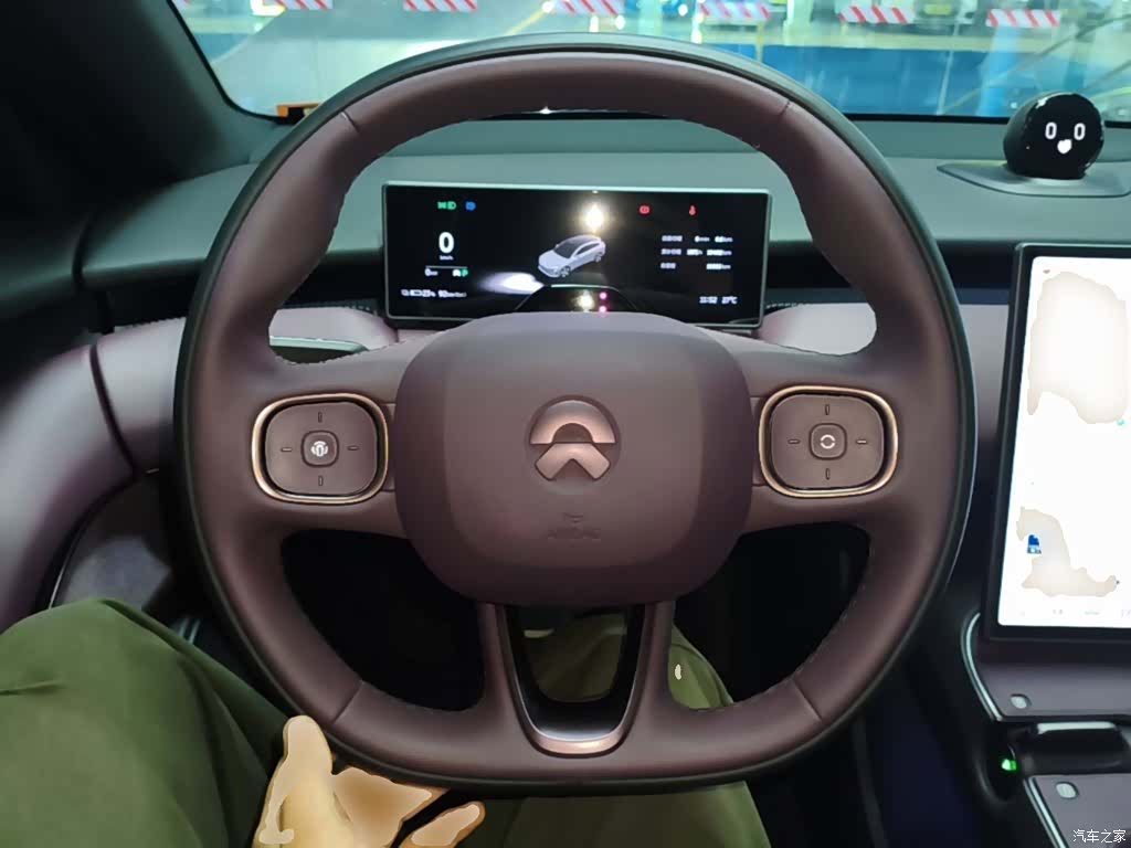 NIO ET5, 2025 11