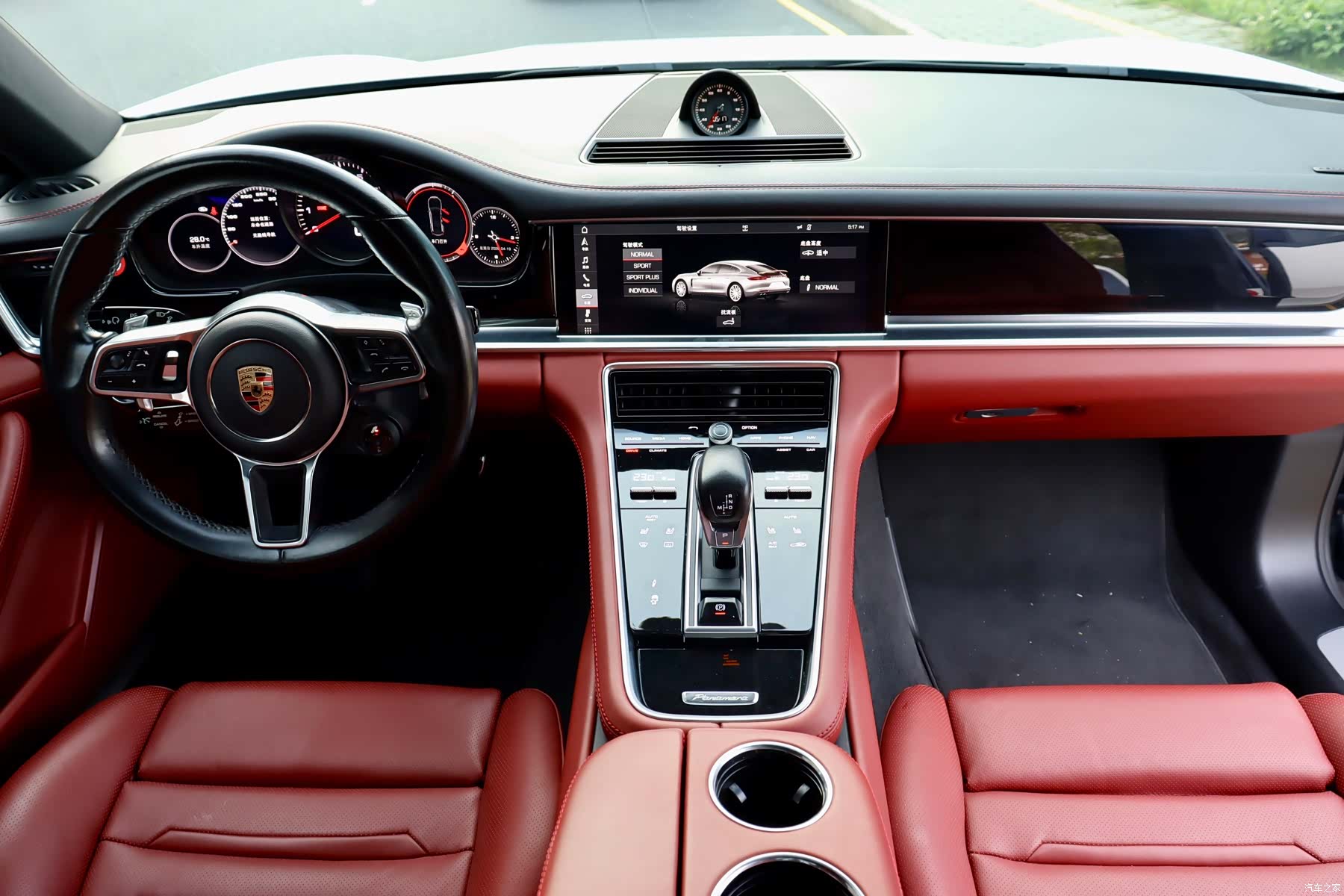 Porsche Panamera, 2018 13