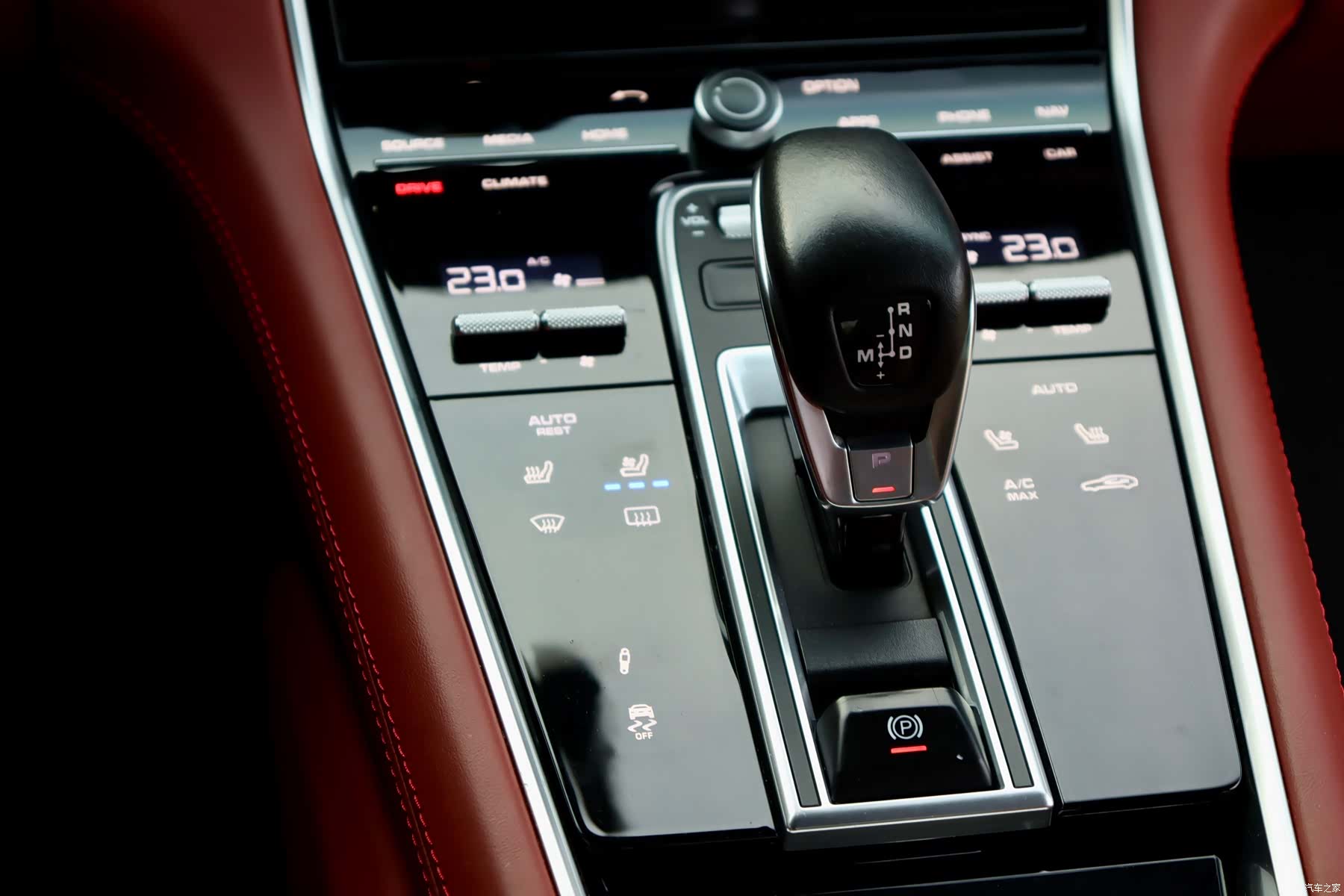 Porsche Panamera, 2018 14