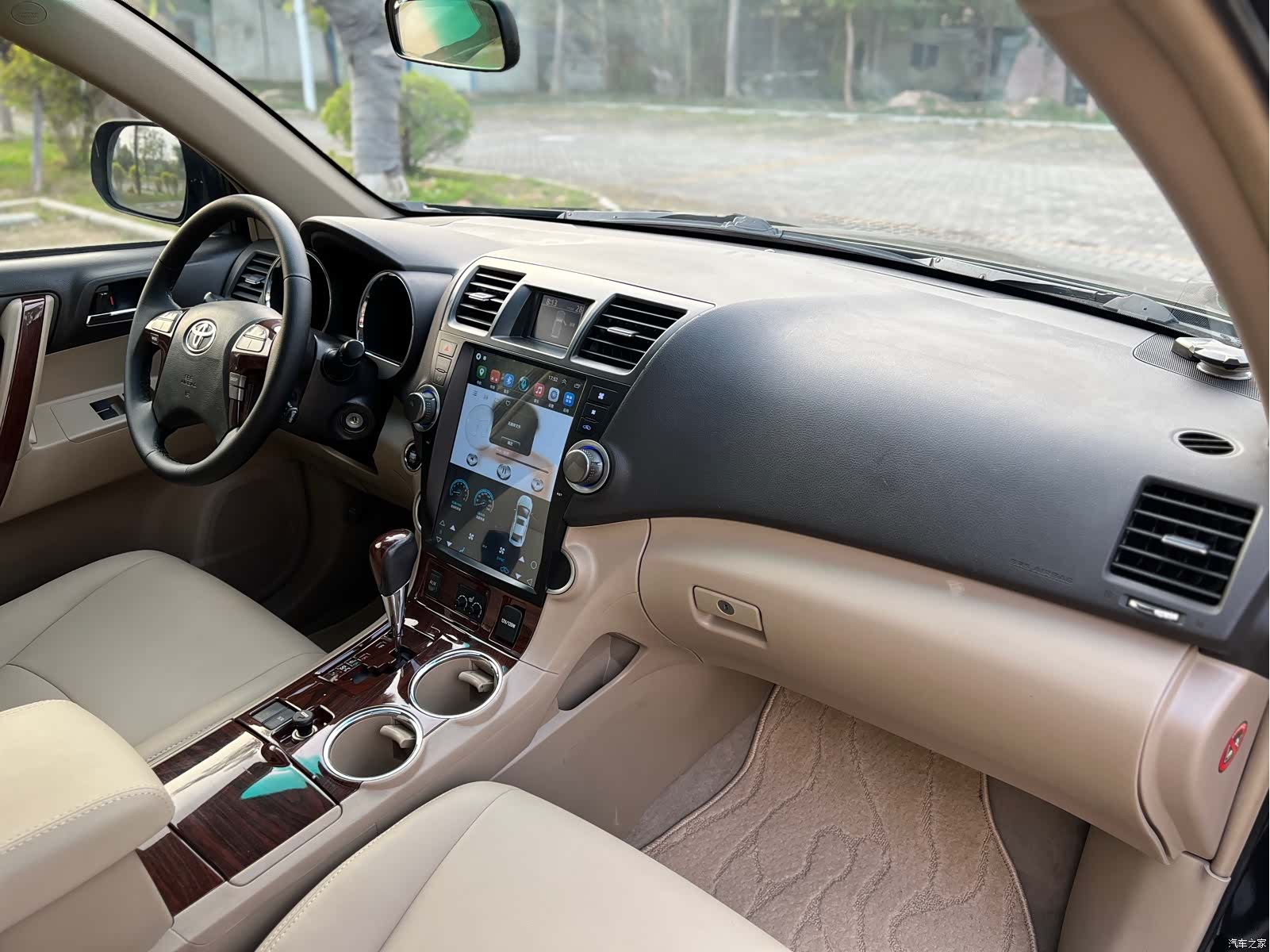 Toyota Highlander, 2011 12