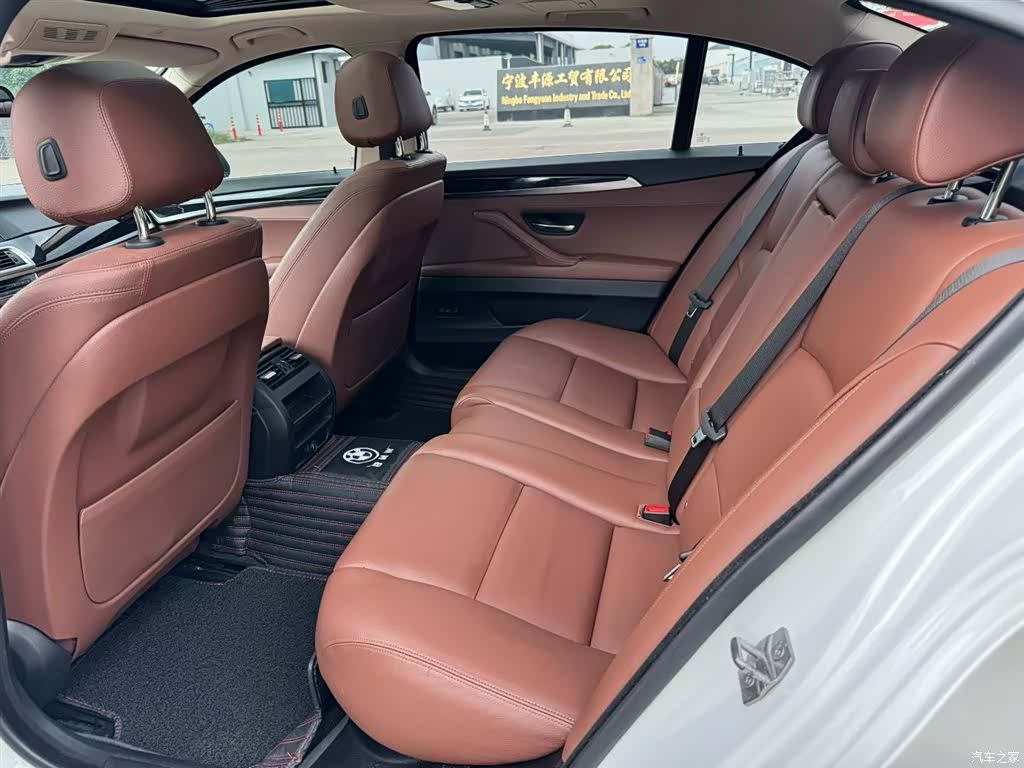 BMW 5 Series, 2016 22